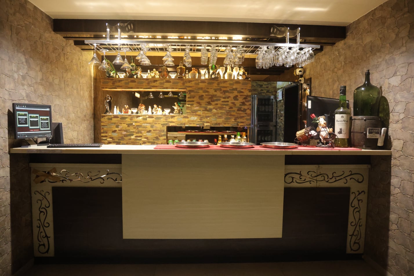 Hotel Nanas Palace Daman